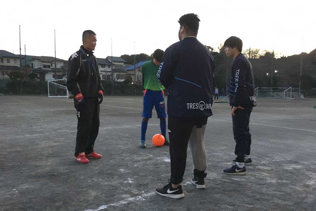 フットボールクリニック 横浜市立富岡中学校サッカー部 様 サッカー フットサルのユニフォームオーダー専門店 Tres Football