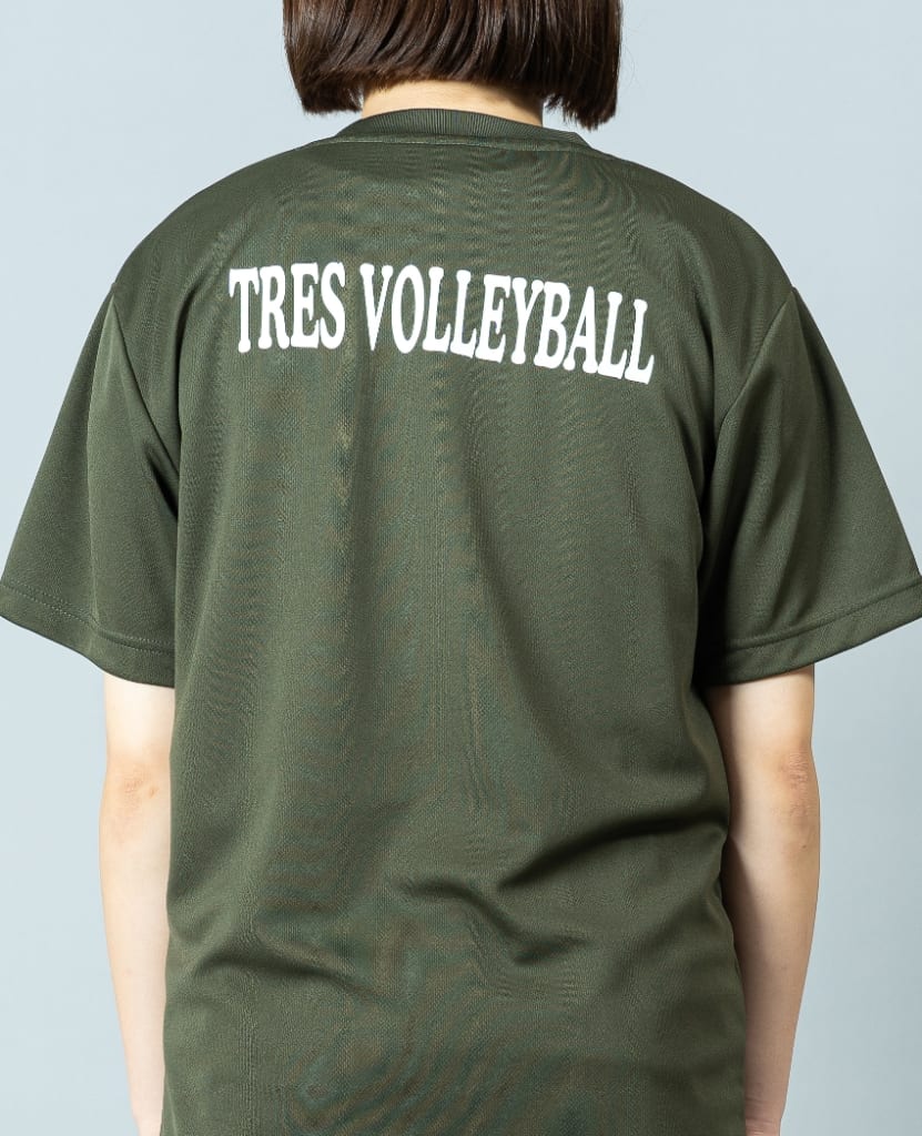 バレーボール用チームTシャツ画像　背面・女性モデル|トレスバレーボール